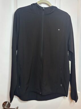 NWT Vuori Men’s Black Outdoor Trainer Shell Jacket size M